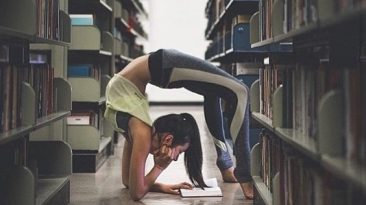 Как выбрать учителя по йоге